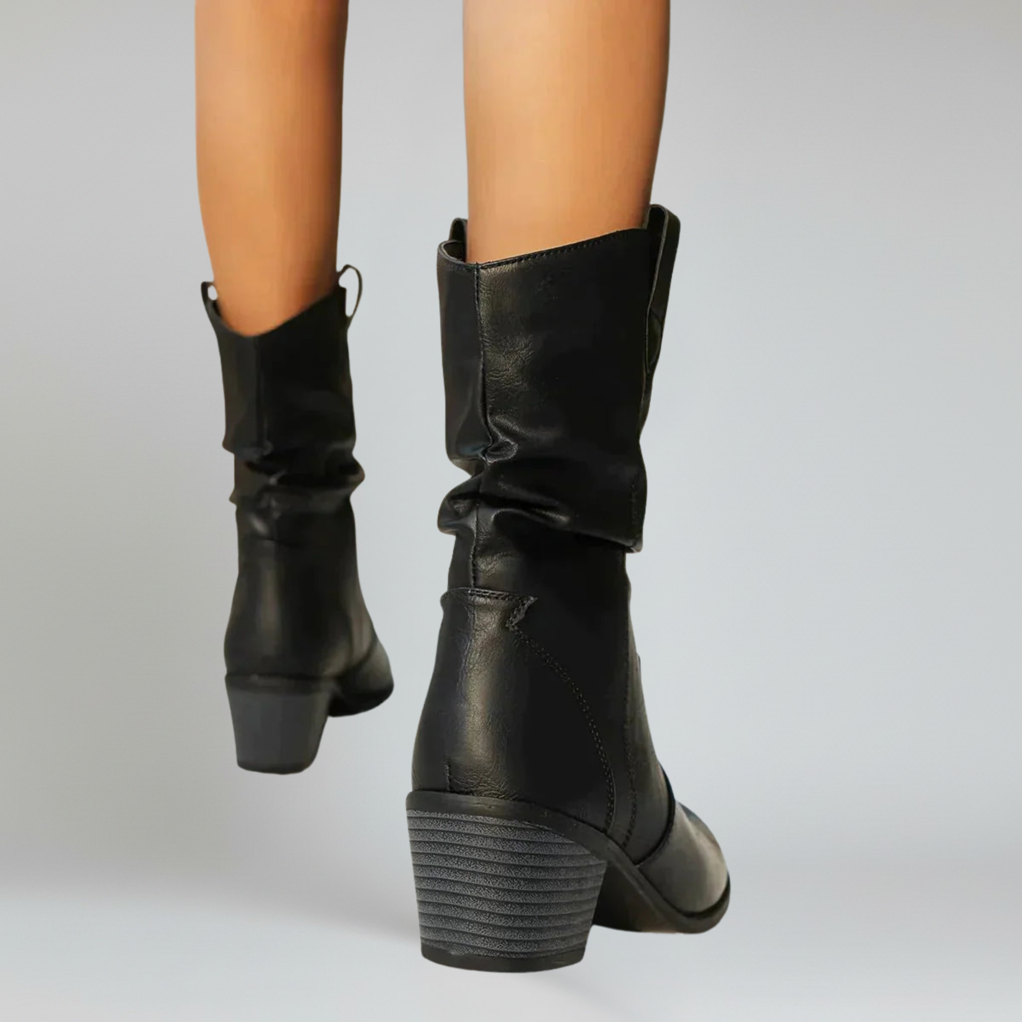 Botas vaqueras de tacón ancho: estilo chic otoñal 3