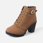 Botines de tacón cuadrado: estilo urbano chic para mujer 3