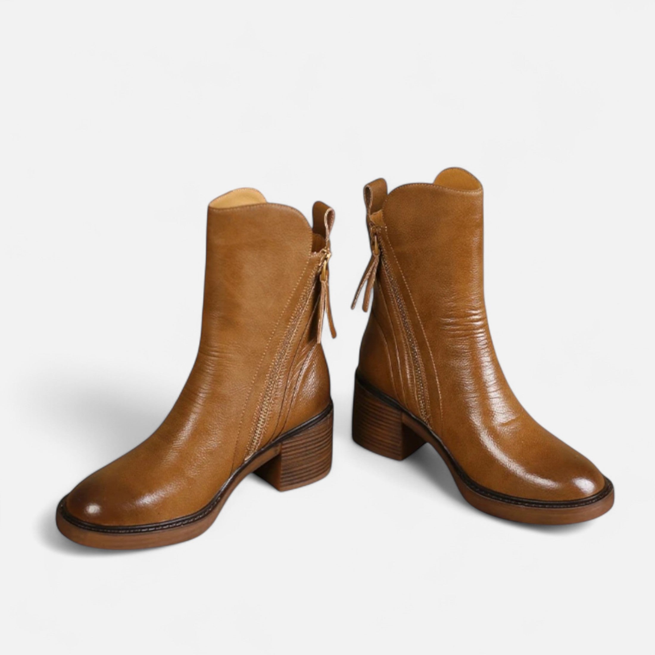 Botines negros con cremallera: calzado elegante de invierno 6