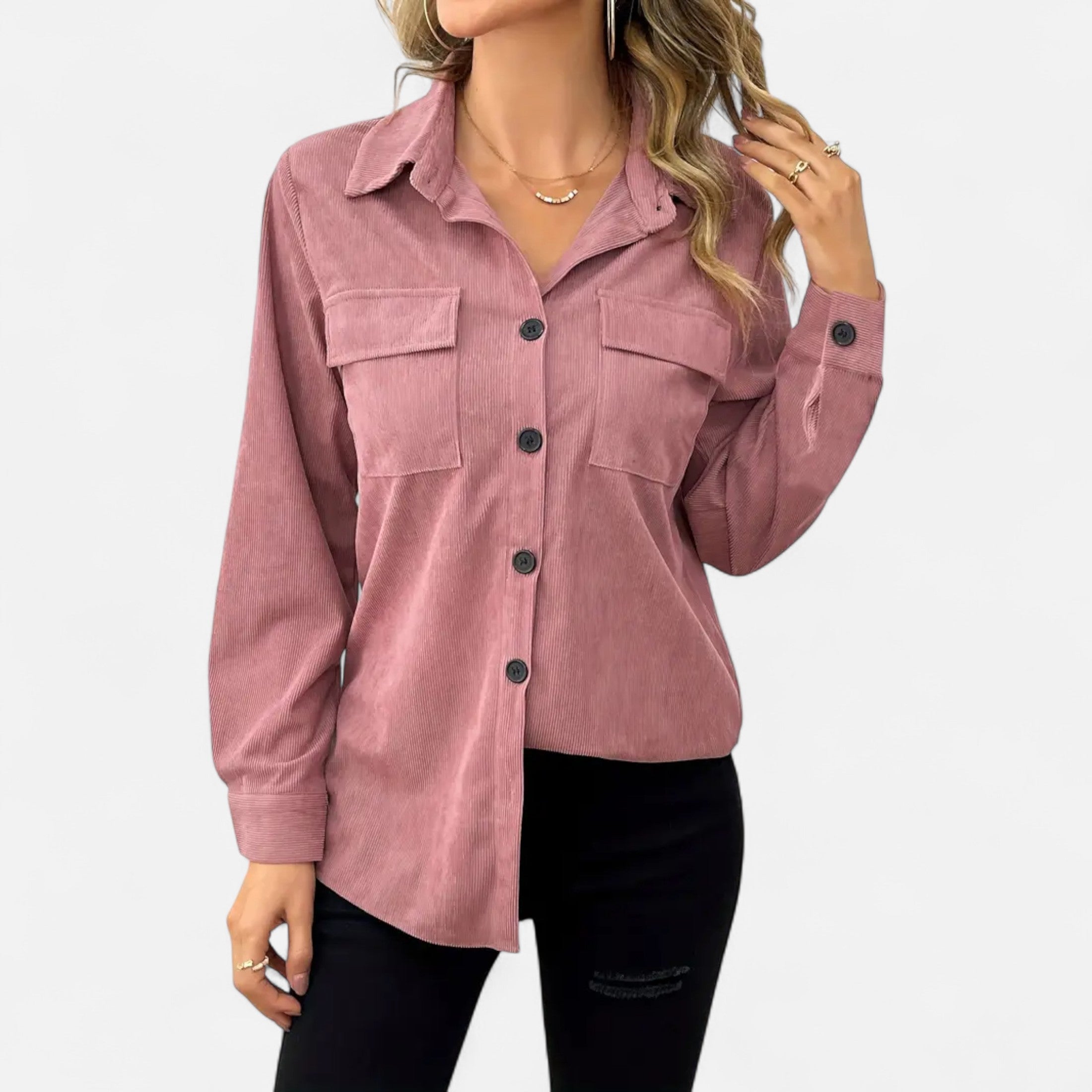Camisa de pana con bolsillos de solapa: estilo informal elegante para el invierno 3