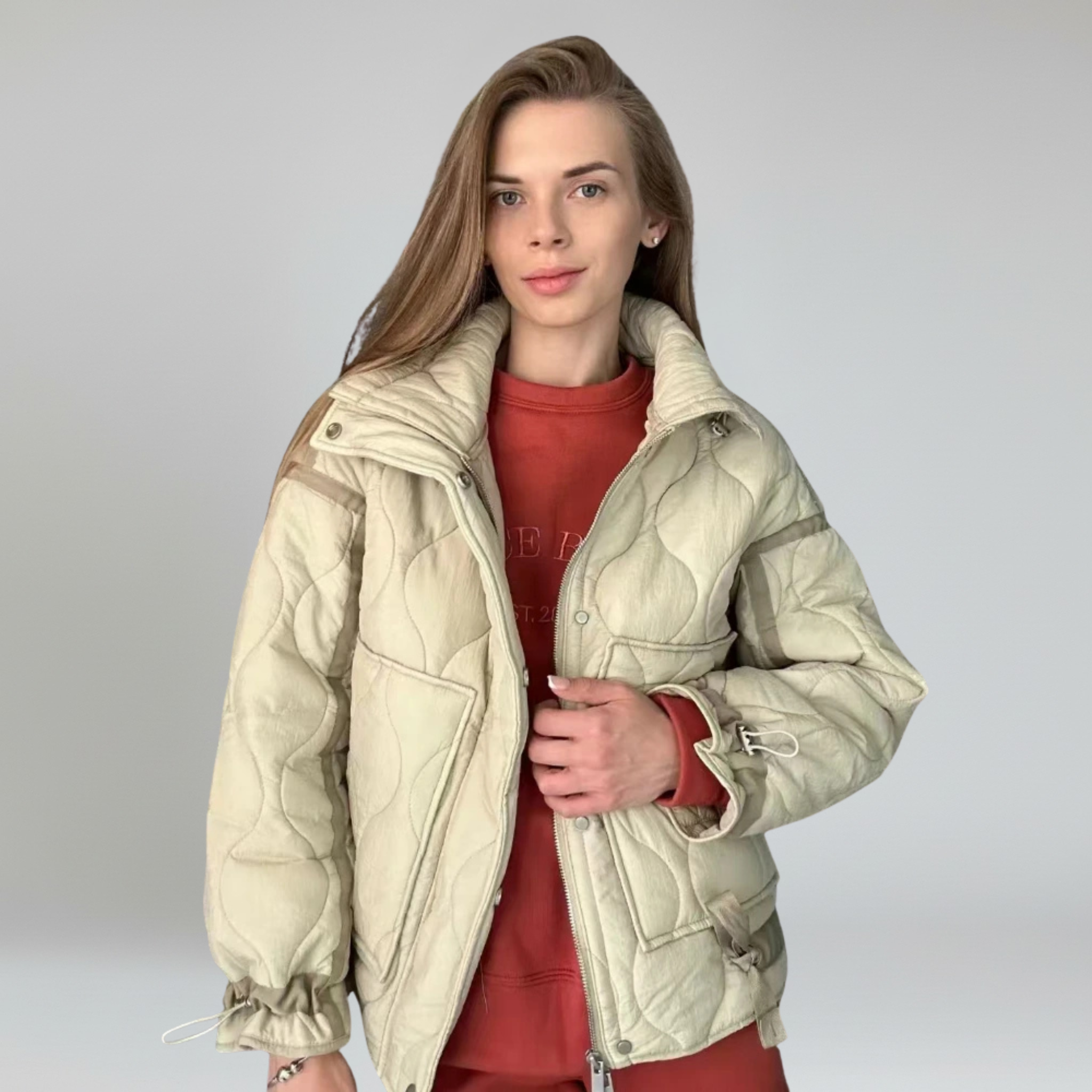 Chaqueta acolchada con cuello alto y bolsillos de parche: estilo invernal acogedor 1