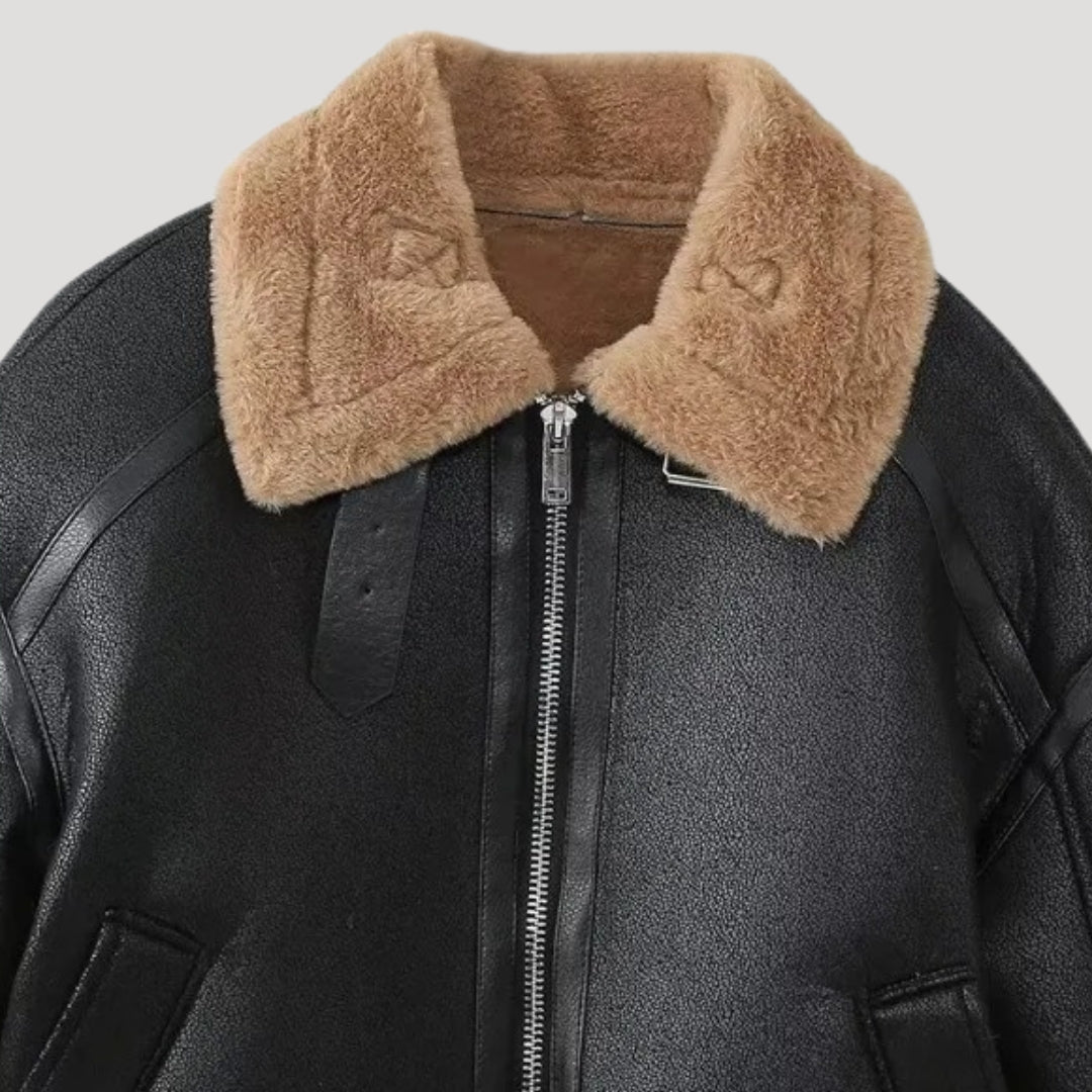 Chaqueta con ribete de piel de oveja: estilo elegante para el invierno 4