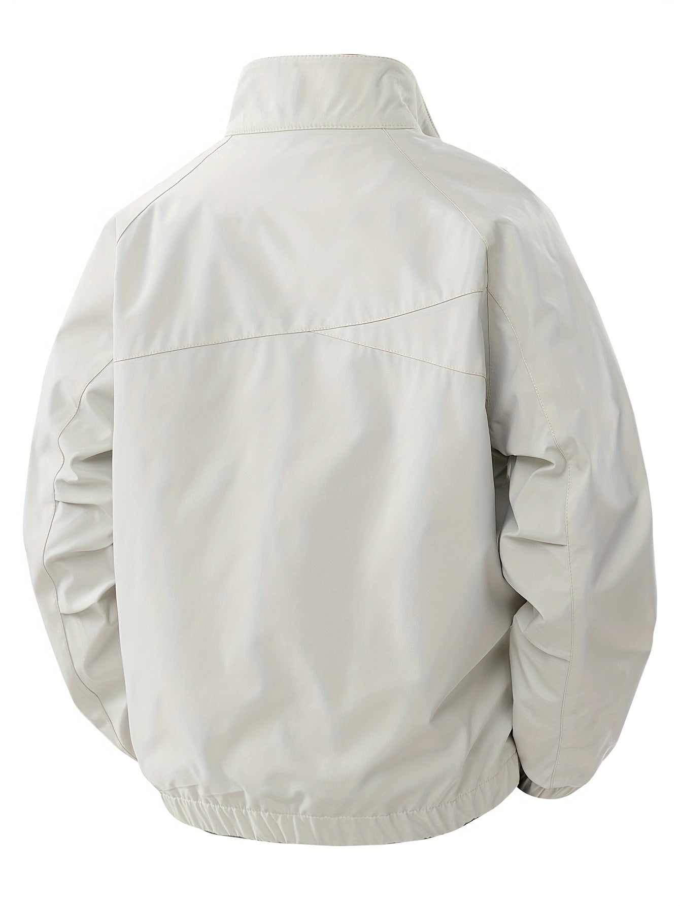 Chaqueta cortavientos ligera e impermeable de estilo urbano e informal. 2