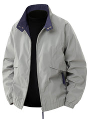Chaqueta cortavientos ligera e impermeable de estilo urbano e informal. 9