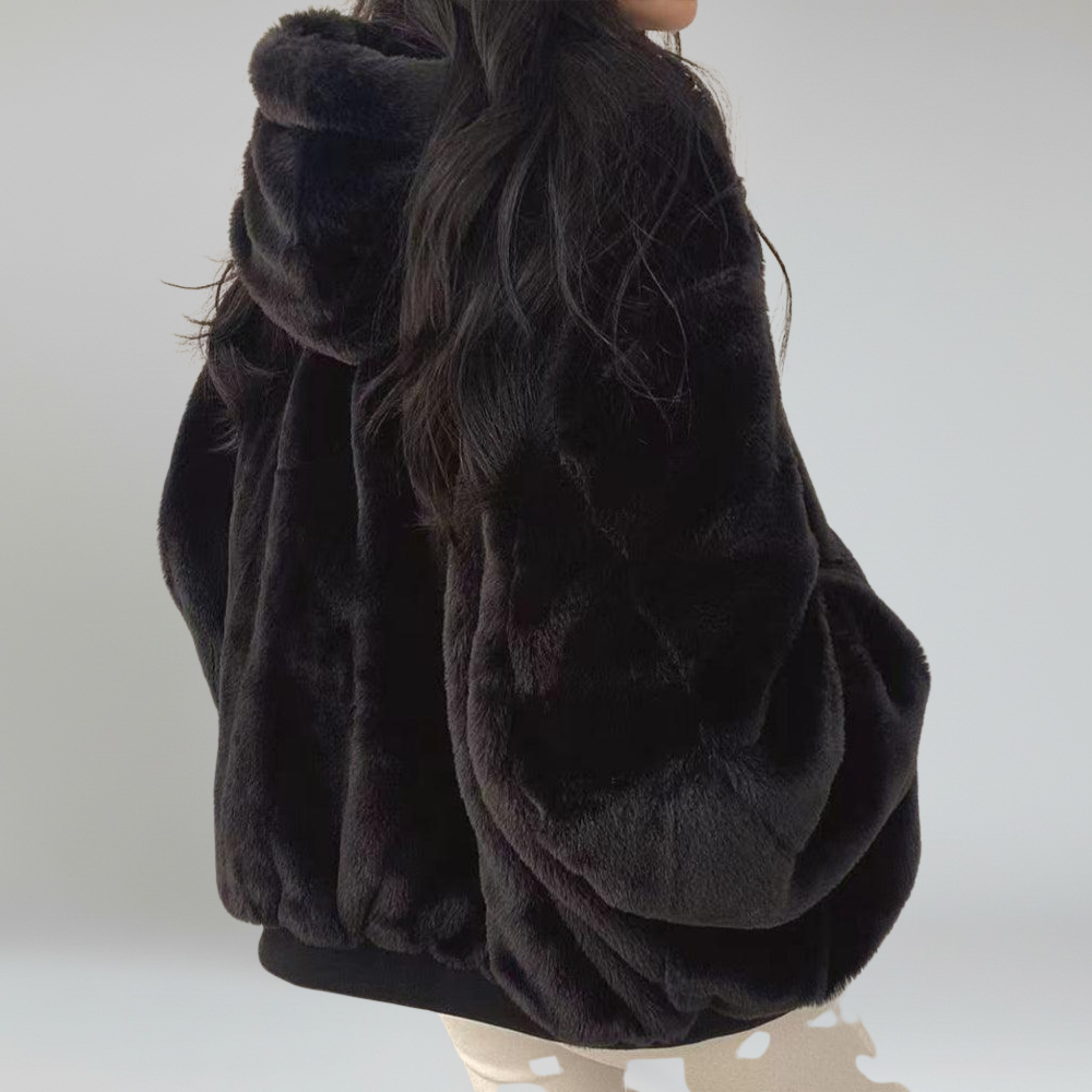 Chaqueta de piel sintética de corte extragrande: look informal y acogedor para el invierno 4