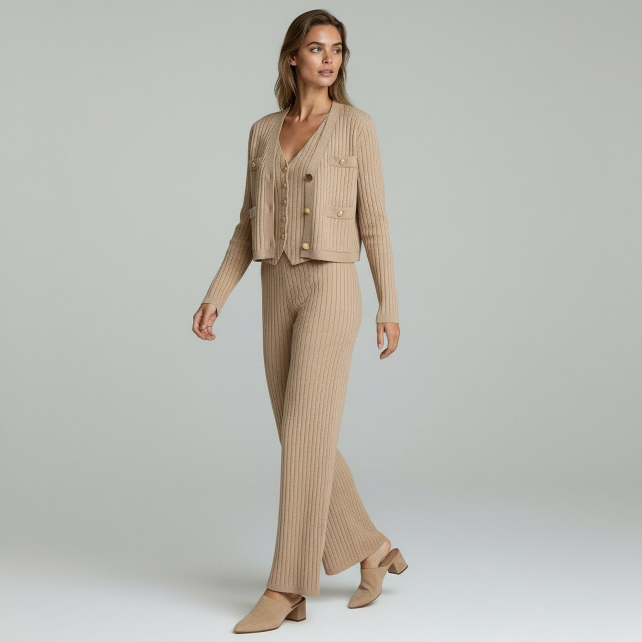 Conjunto de punto de tricot: chaleco abotonado y cárdigan: estilo elegante para estar en casa 1