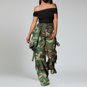 Pantalones cargo con bolsillo desmontable y cintura alta. Estilo urbano. 3