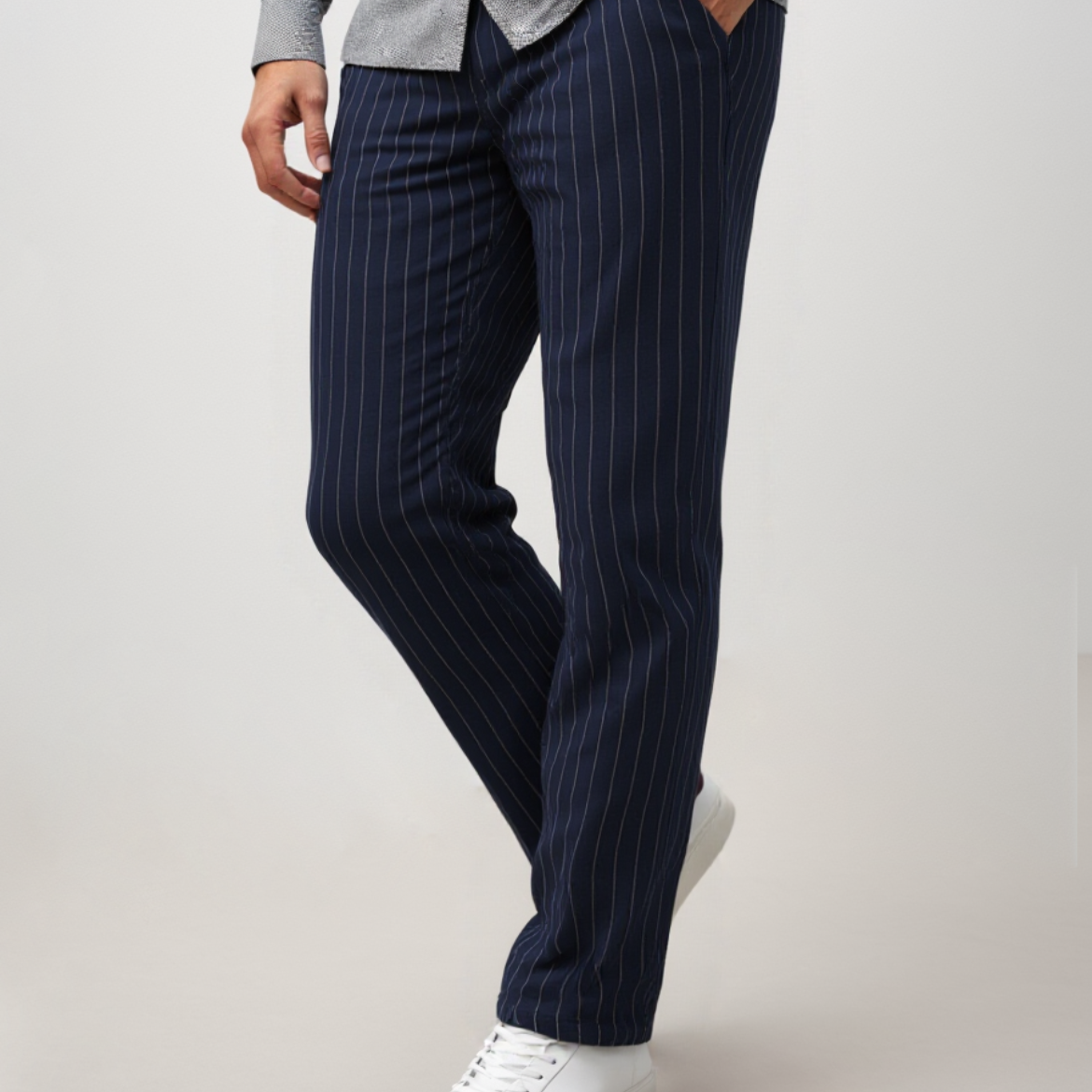 Pantalones de lino para hombre: pantalones de lino a rayas de corte relajado, ligeros y transpirables para un estilo informal de verano. 0