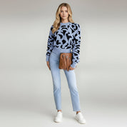 Suéter con estampado de leopardo – Punto acogedor – Look casual de otoño 1
