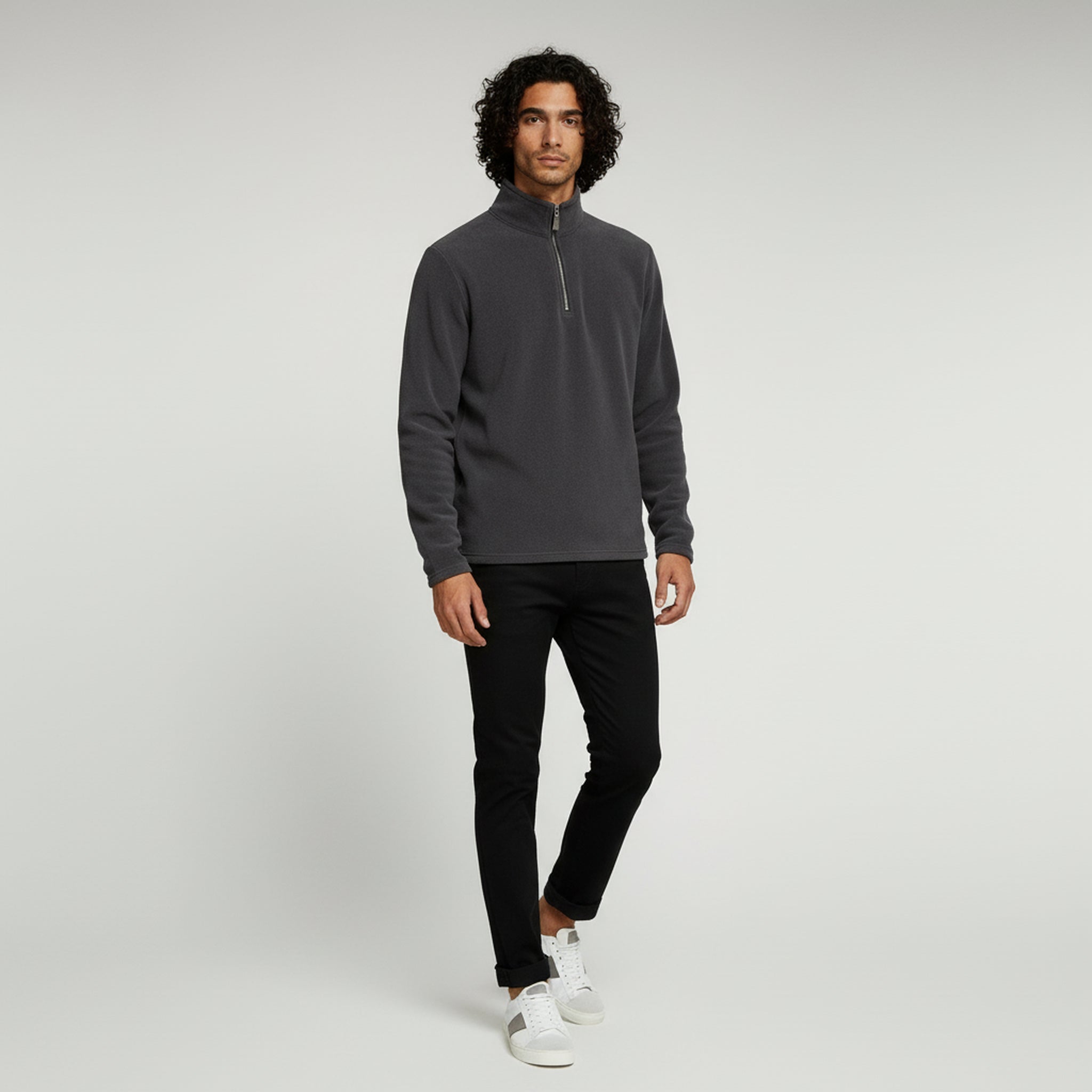 Suéter polar con media cremallera: imprescindible para el invierno 1