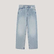 Vaqueros rectos – Denim lavado – Estilo minimalista para el día a día 2