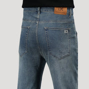 Vaqueros rectos para hombre, corte clásico, lavado medio, para uso diario 2