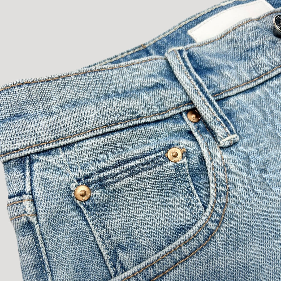 Vaqueros rectos y ajustados de cintura alta: ajuste cómodo para el día a día 3