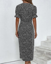 Vestido largo con escote en V: elegancia veraniega sin esfuerzo 2