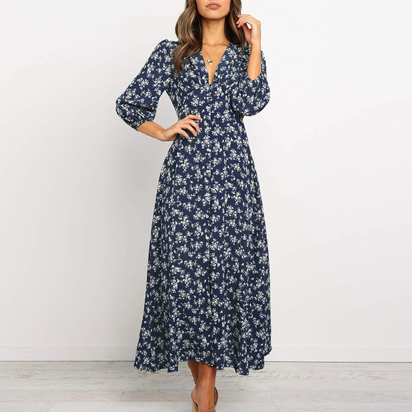 Vestido midi con estampado floral y botones delanteros: un encanto veraniego sin esfuerzo 5