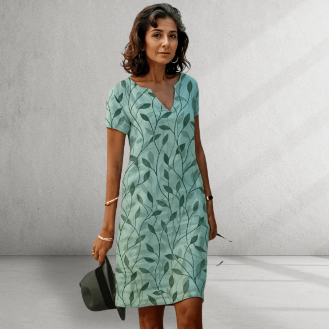 Vestido recto con estampado de hojas: look casual para el día a día 0