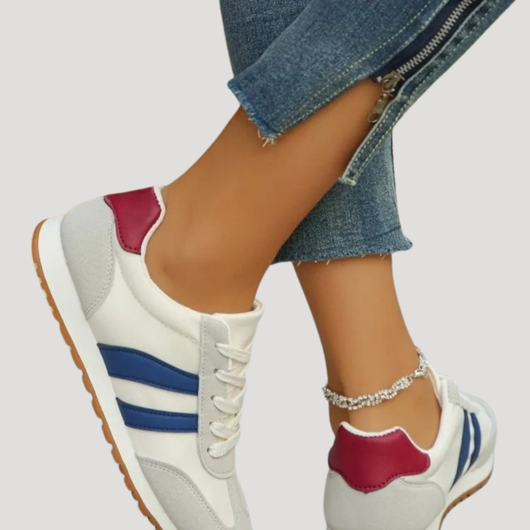 Zapatillas retro para correr con cordones y detalle de rayas 4